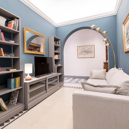 Dimora D'Azeglio With Private Patio Apartment Firenze Bagian luar foto